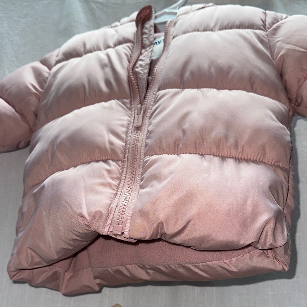 Old Navy Light Pink Kids Puffer Jacket - Picture 5 of 14